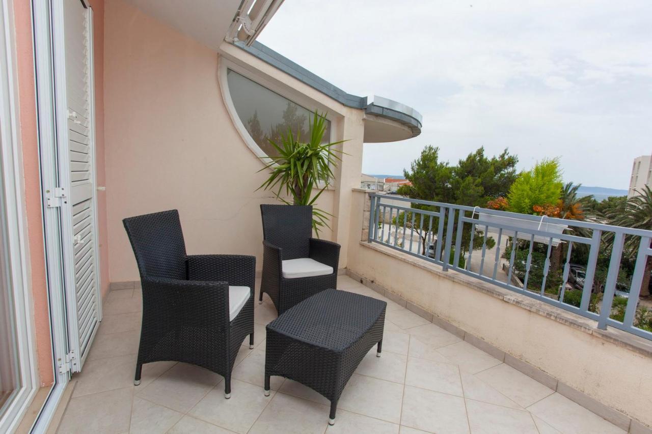 Villa Alesa Tučepi Exterior foto