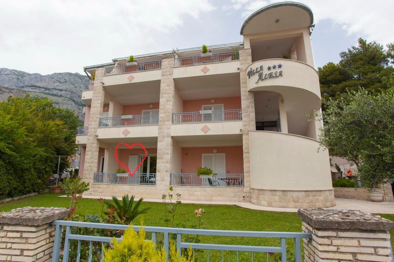 Villa Alesa Tučepi Exterior foto